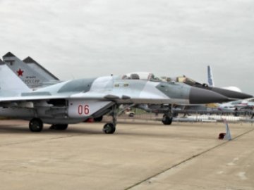 На кордоні з Луганськом чатують російські бойові літаки. ДОКУМЕНТ