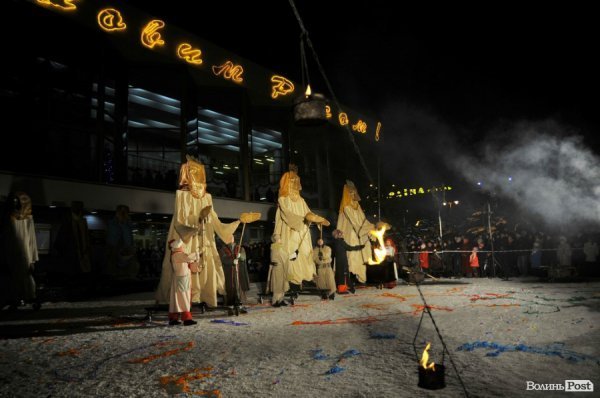 «Різдво у Луцьку»: вражаюче театральне дійство від гостей зі Львова