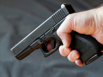 У селі на Волині застрелився чоловік