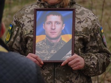 На Волині попрощалися із Героєм Богданом Гороцюком