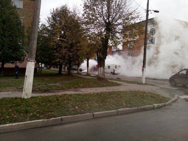 Нововолинськ: на ходу задимівся Mercedes