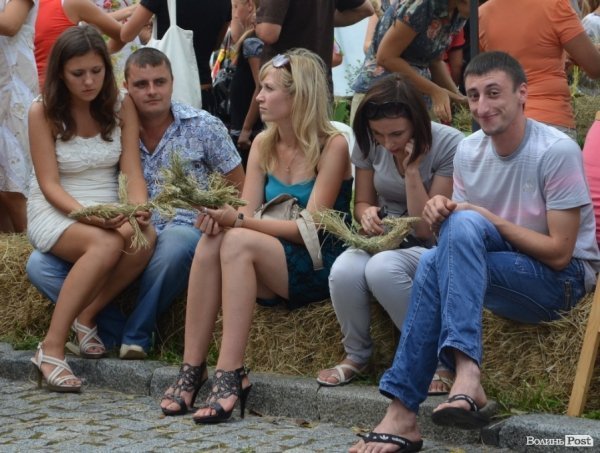 У Луцькому замку - фестиваль для вагітних і сімейних. ФОТО