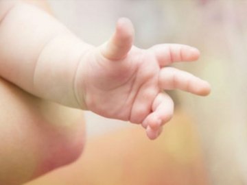 На Волині батько побив свою 6-місячну дитину