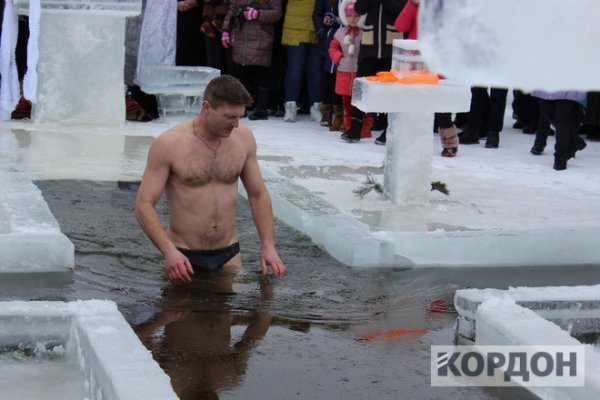 На Волині на Водохреще у крижану воду занурився 5-річний хлопчик
