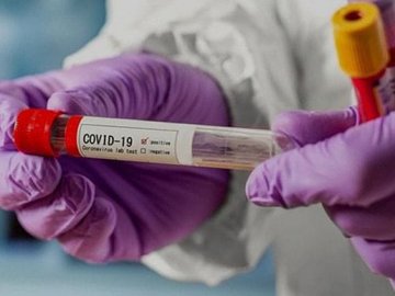 Китайська вакцина CoronaVac поїхала в регіони України