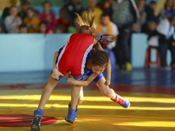Школярка з Волині здобула «срібло» на чемпіонаті Україні з вільної боротьби