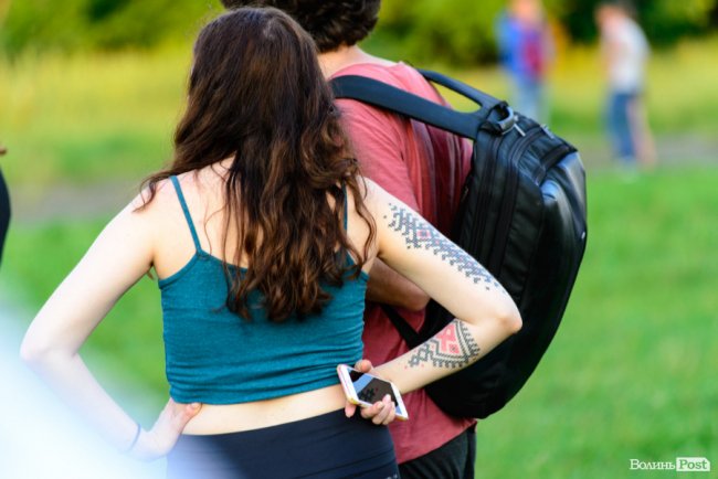 Казали «гречка», але підспівували: як у Луцьку минув безкоштовний концерт «Океану Ельзи». ФОТО 