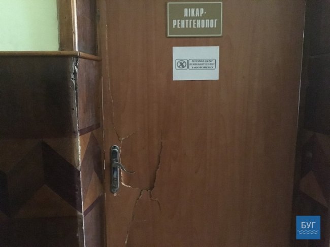 У місті на Волині невідомі влаштували погром у поліклініці. ФОТО