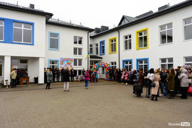 У Крупі відсвяткували відкриття сучасного дитячого садочка. ФОТОРЕПОРТАЖ