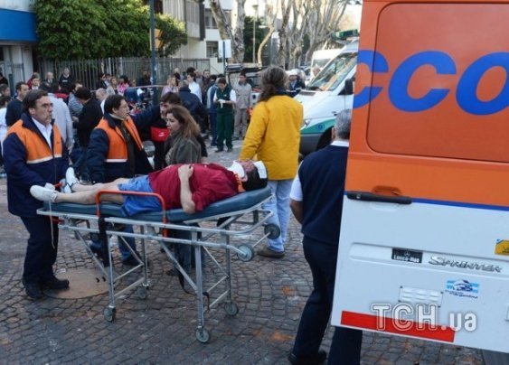 Вибух десятиповерхівки в Аргентині. ФОТО