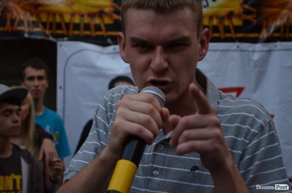 У центрі Луцька влаштували хіп-хоп вечірку. ФОТО  