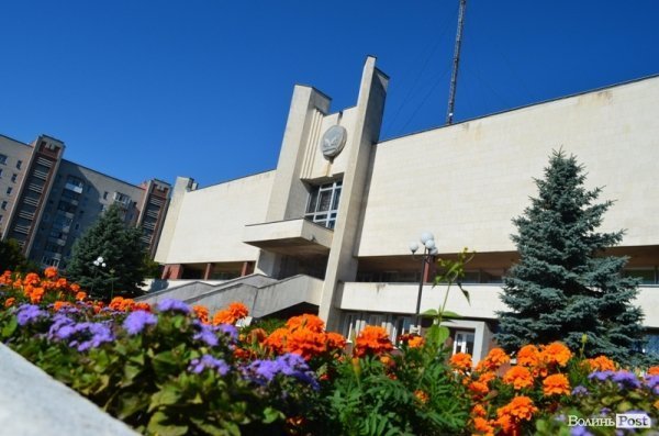 Місто, яке я люблю. Квіти Луцька