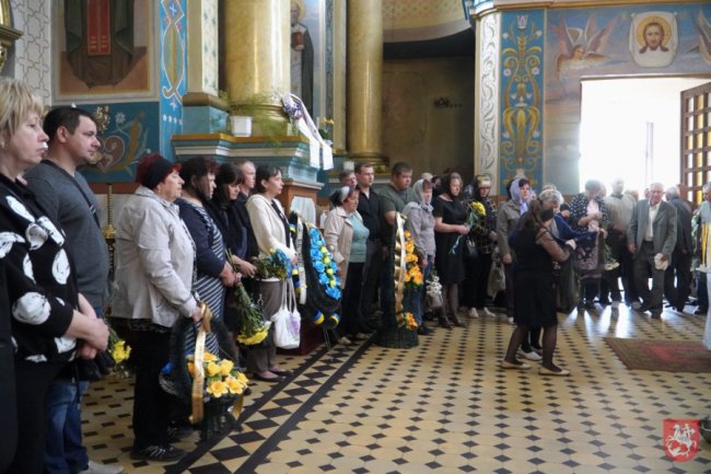 У Володимирі попрощалися із загиблим Героєм Сергієм Івановим. ФОТО