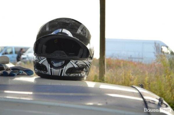 Під Луцьком змагалися автогонщики. ФОТО