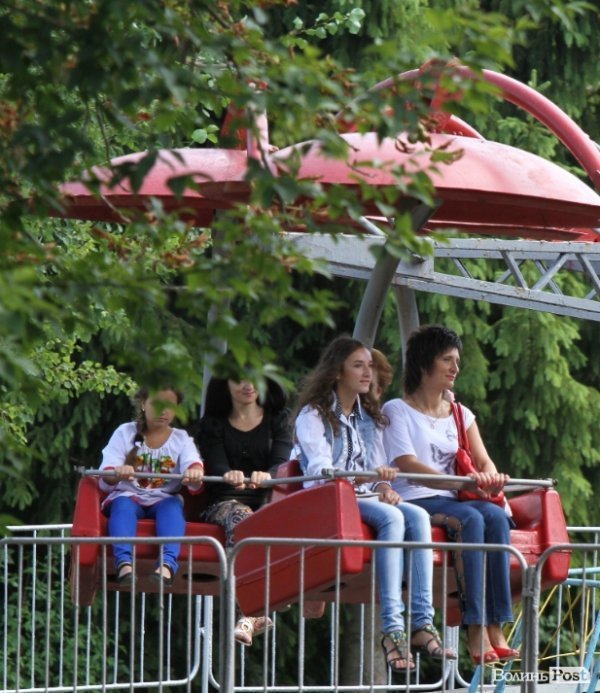 День міста: лучани  на природі. ФОТО