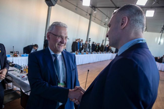 Кличко на Мюнхенській безпековій конференції: критично важливо розпочати процес вступу України до НАТО