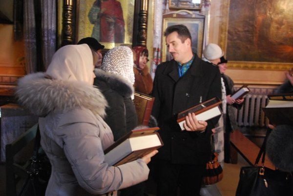 Чим ми гірші? У церкві вважають, що мер Луцька може присягати на Луцькому Євангелії