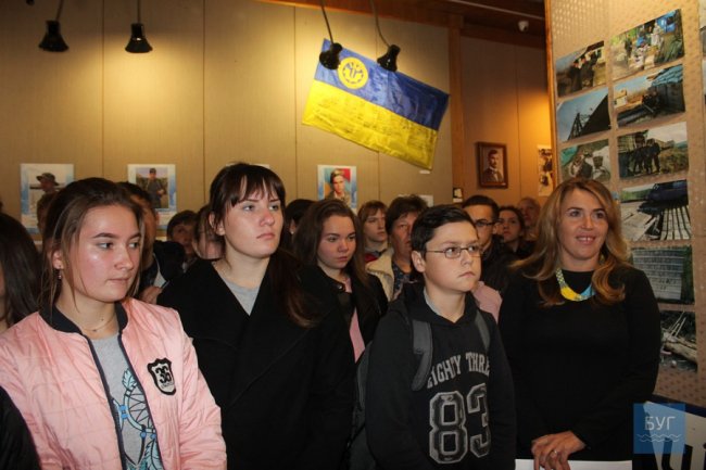 У музеї Нововолинська облаштували виставку про АТО. ФОТО