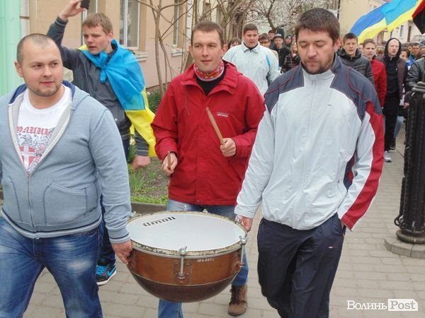 «Антипутінський» марш у Луцьку. ФОТО