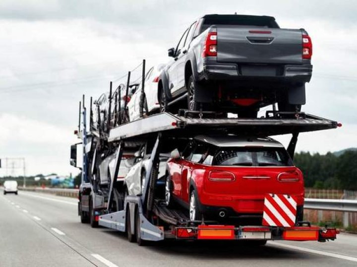 На Волині директора фірми оштрафували на понад 3 млн грн за контрабанду автівок