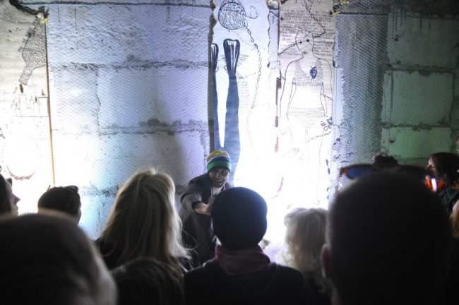 На даху луцької «Супернови» показали виставу-експеримент*