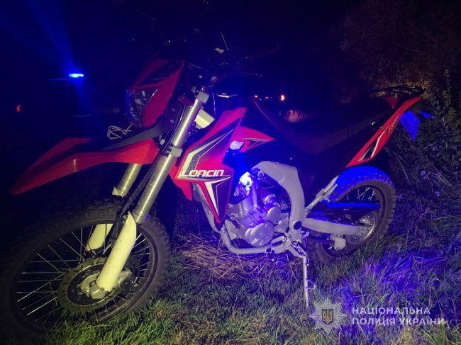 На Волині 16-річний мотоцикліст на смерть збив велосипедиста