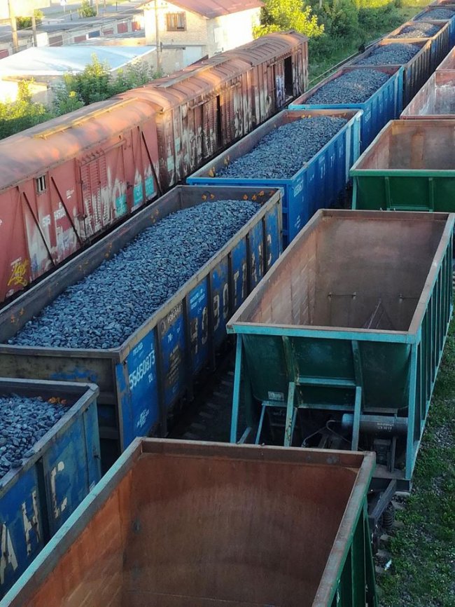 У Луцьку виявили російські вагони з вугіллям. ФОТО