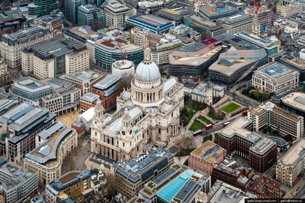 Лондон з-за хмар. ФОТО