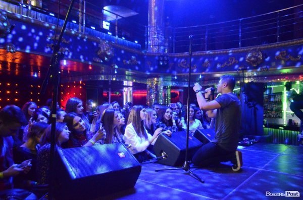 У Луцьку звучали «Пісні Любові на Полі Бою». ФОТО. ВІДЕО