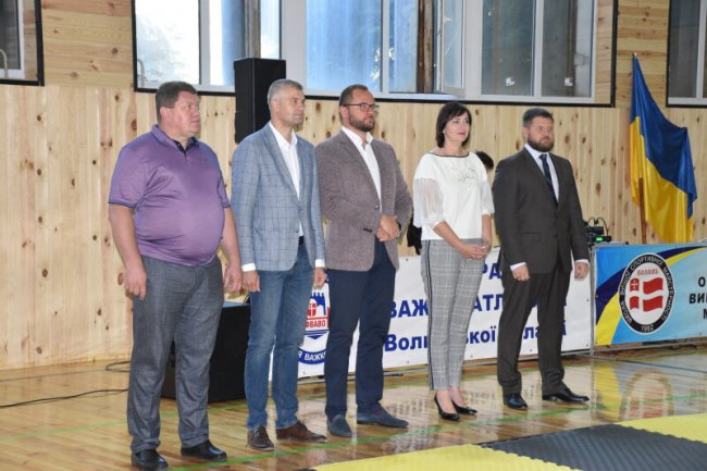 У Луцьку відремонтували спорткомплекс «Колос», який був у досить  плачевному стані. ФОТО