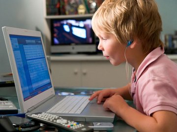 На Волині через ГРВІ та COVID-19 працюватимуть дистанційно. ВІДЕО