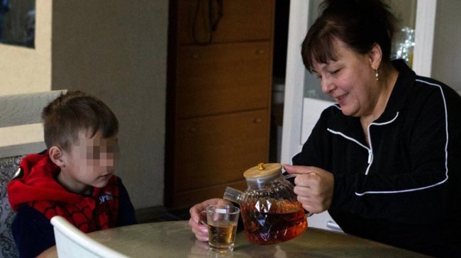 Мама на фронті: 5-річний Денис на Волині поки виховується в патронатній сім’ї 