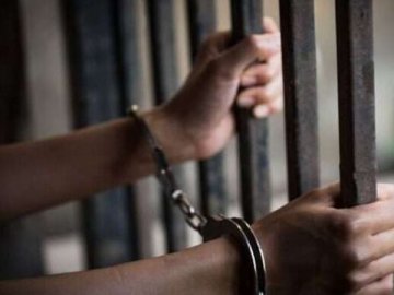 Волинянина підозрюють у сприянні в переправленні військовозобов`язаного за кордон за 5000 доларів 