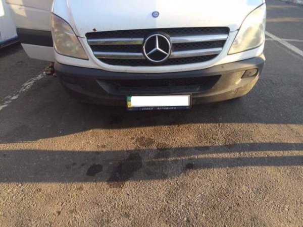 У пунктах пропуску «Ягодин» та «Устилуг» виявили контрабандні цигарки. ФОТО