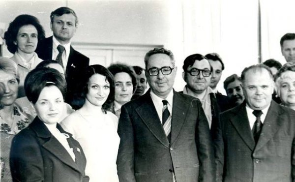 «У квітні 1977 року гостем колективу Волинського радіо був легендарний диктор Юрій Левітан.»