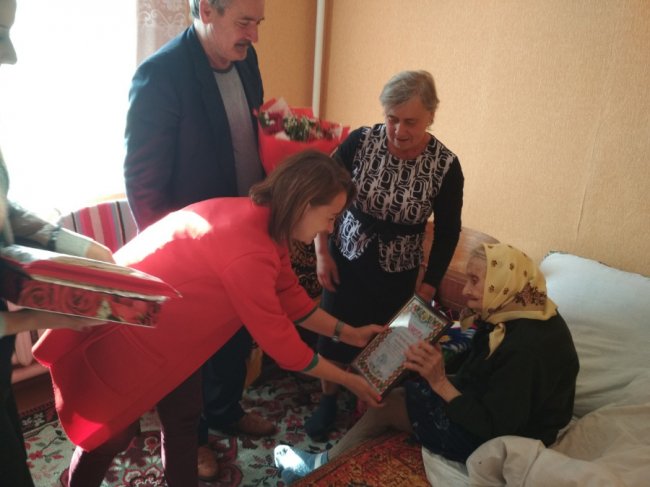 Волинянку привітали зі 100-річчям. ФОТО