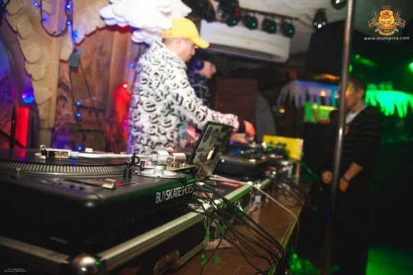 Вечір «цікавих проектів» у луцькому клубі. ФОТО