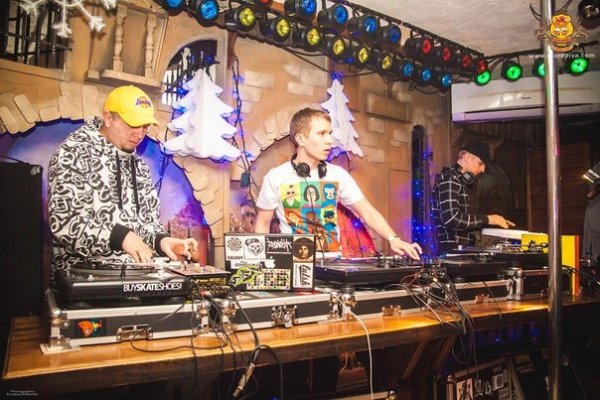 Вечір «цікавих проектів» у луцькому клубі. ФОТО