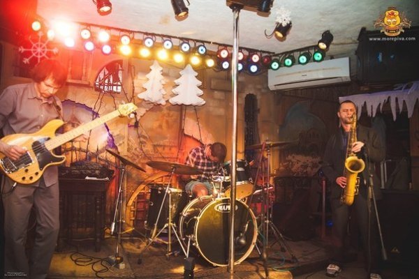 Вечір «цікавих проектів» у луцькому клубі. ФОТО