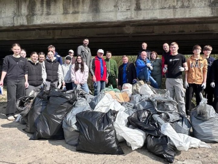 У Луцьку до прибирання долучилось понад 1500 людей. ФОТО, ВІДЕО