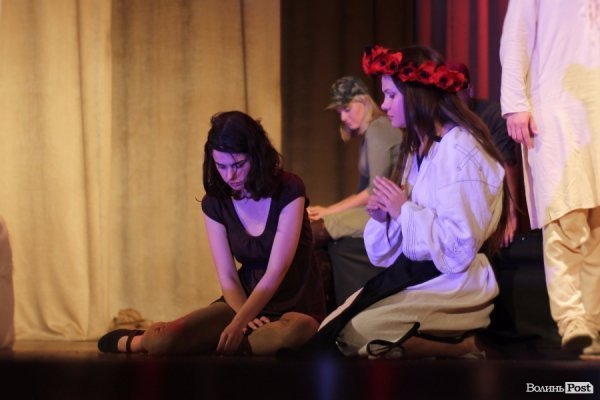 «Не ми почали цю війну, але наш обов'язок її завершити». Річниця Іловайської трагедії. ФОТО