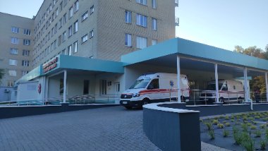 У Луцьку медики повернули до життя 46-річного чоловіка після зупинки серця