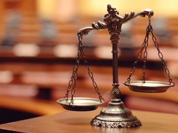 Волинянці загрожує покарання за наклеп на односельчанина, який «викрав її мотоцикл»