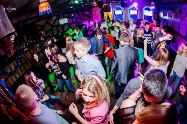 «Крута зимова» вечірка в луцькому клубі. ФОТО