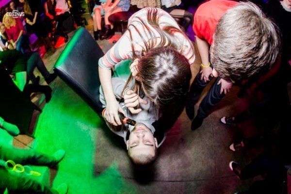 «Крута зимова» вечірка в луцькому клубі. ФОТО