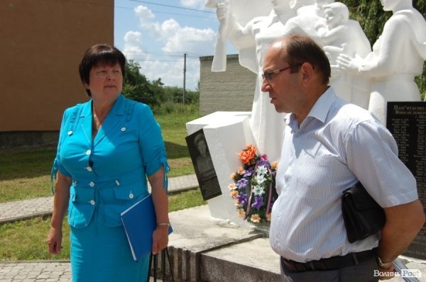 Чиновники перевірили якість життя на селі під Луцьком. ФОТО