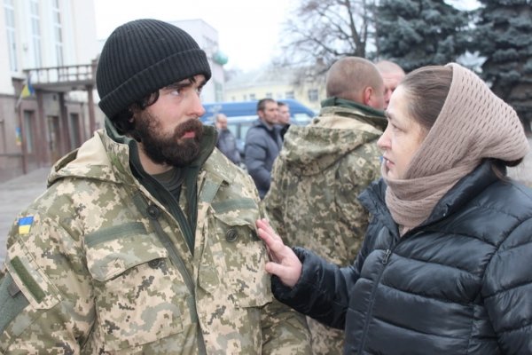 Волинські бійці, що боронили Дебальцеве, повернулись зі Сходу. ФОТО