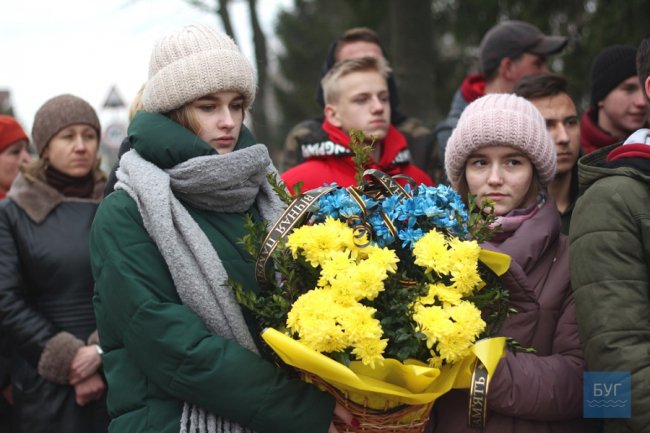 Як у Нововолинську вшановували пам’ять Героїв Небесної Сотні. ФОТО