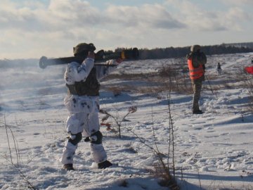 Волинські військові випробували гранатомети зі США. ФОТО