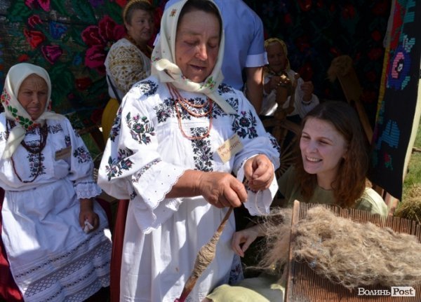 Як під Берестечком вчили давнім народним мистецтвам. ФОТО